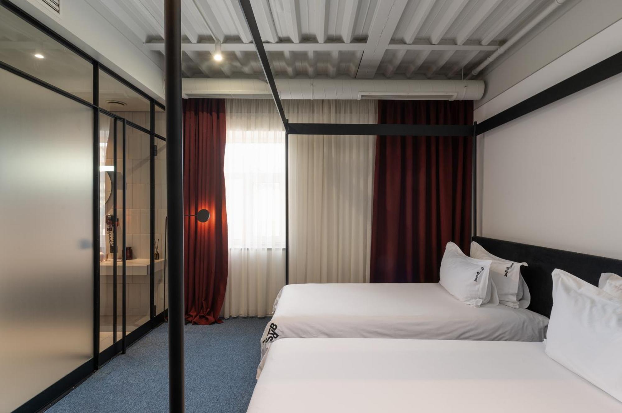 Bursa Hotel Κίεβο Εξωτερικό φωτογραφία