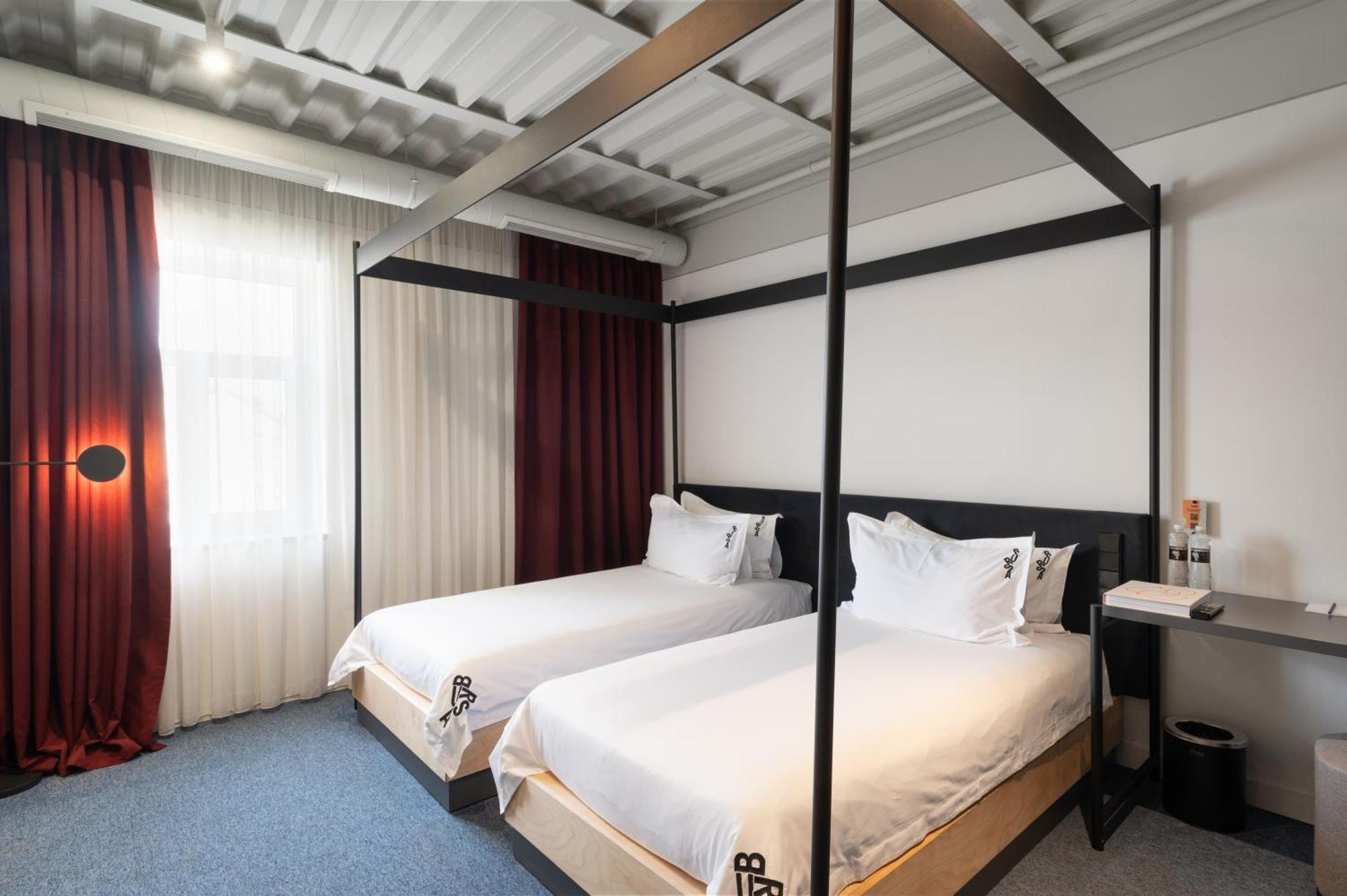 Bursa Hotel Κίεβο Εξωτερικό φωτογραφία